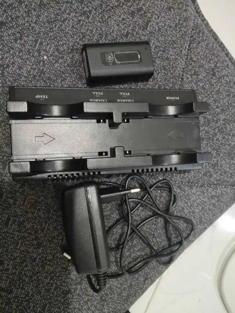 Jual baterai dan charger rtk merk south