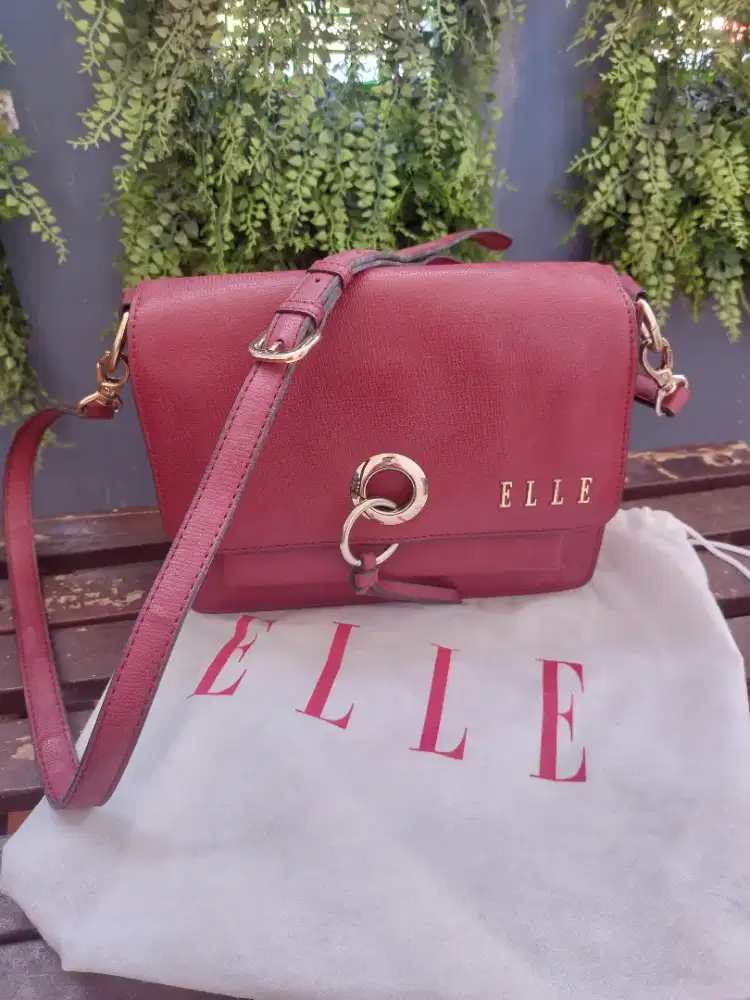 Tas Merek Elle Original Preloved