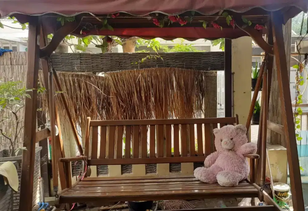 Ayunan kayu jati, 3 dudukan, 2 meter