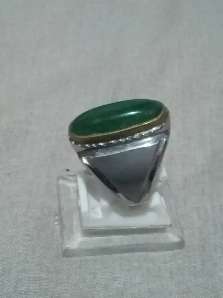 Batu chrome calsadoni