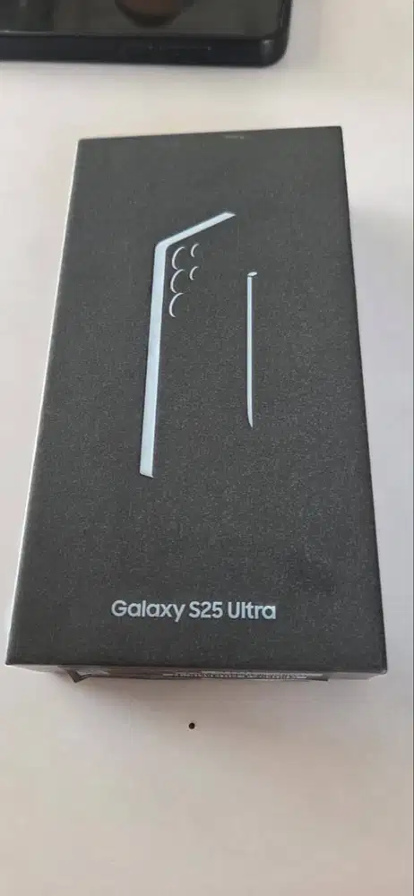 SAMSUNG S25 ULTRA