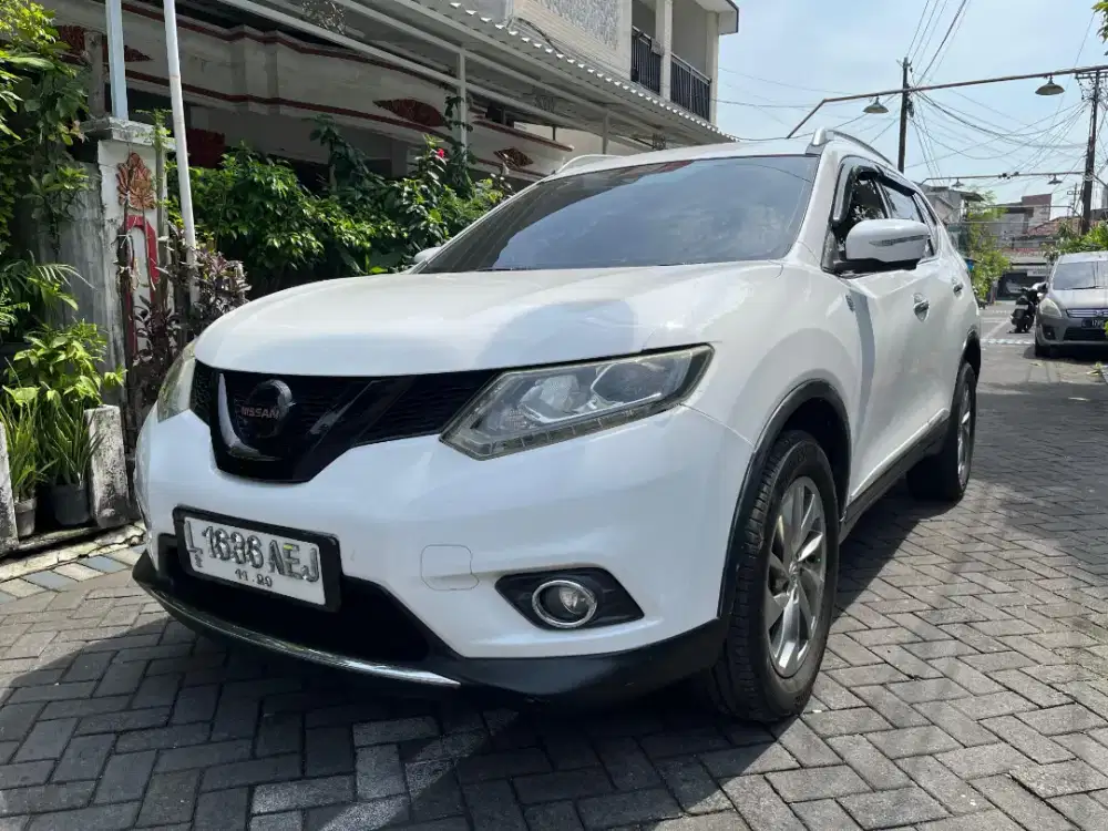 NISSAN XTRAIL 2.5 CVT 2015 PUTIH