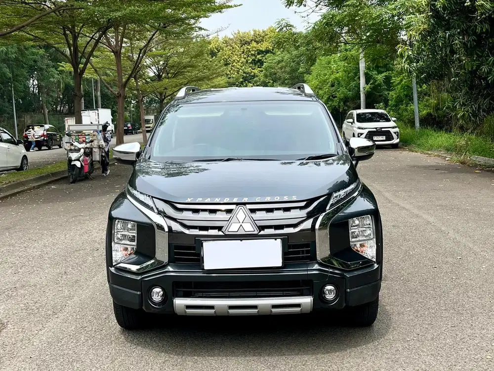Mitsubishi Xpander Cross Premium Matic / AT 2020
