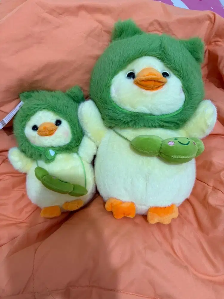 Boneka bebek lucu