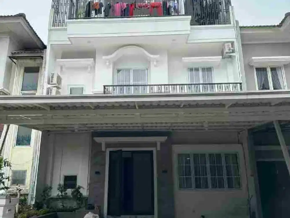 hunian nyaman 3,5 lantai, full renov.