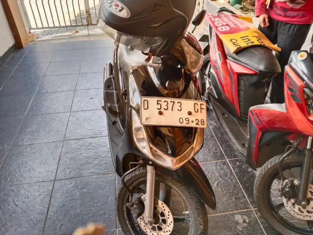 Yamaha mio tahun 2008 1 tangan dari baru ujung berung