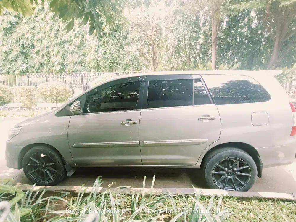 Toyota Kijang Innova 2014 Diesel