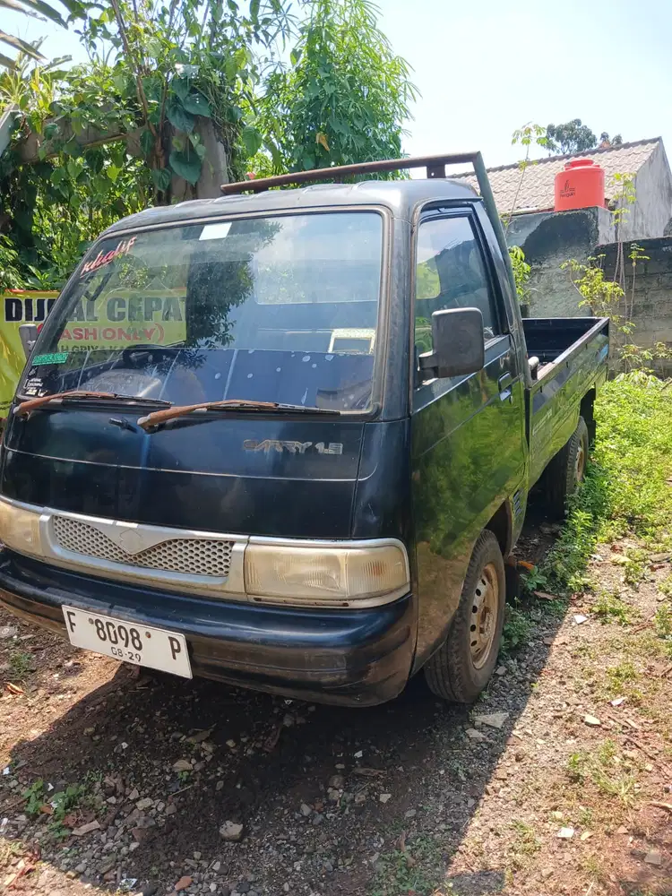 Suzuki Futura 2004 Bensin