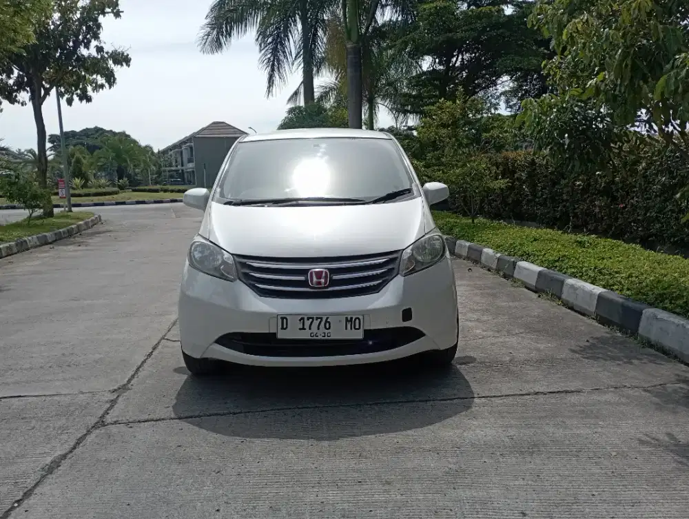 HONDA PREED PSD MATIC 1.5  2010