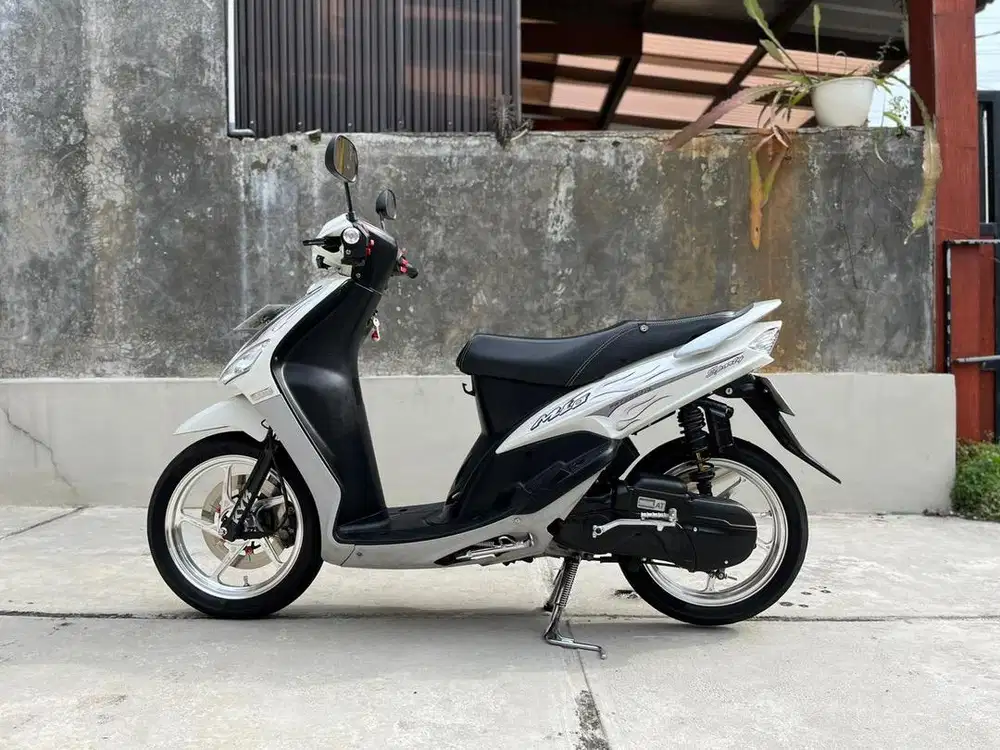 MIO SPORTY 2007 PUTIH