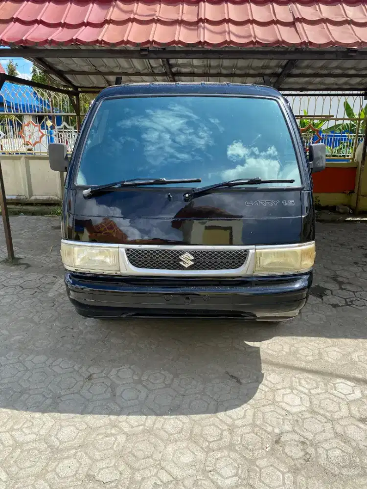 Mobil suzuki carry 1,5 hitam 2013