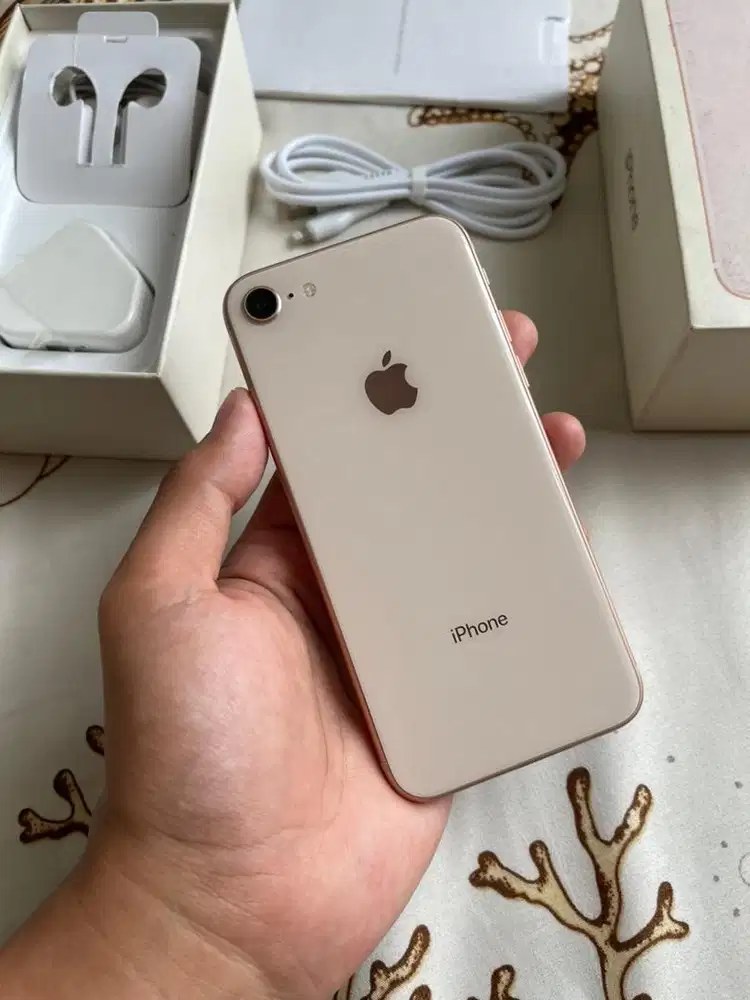 iPhone 8 128GB All Oprator