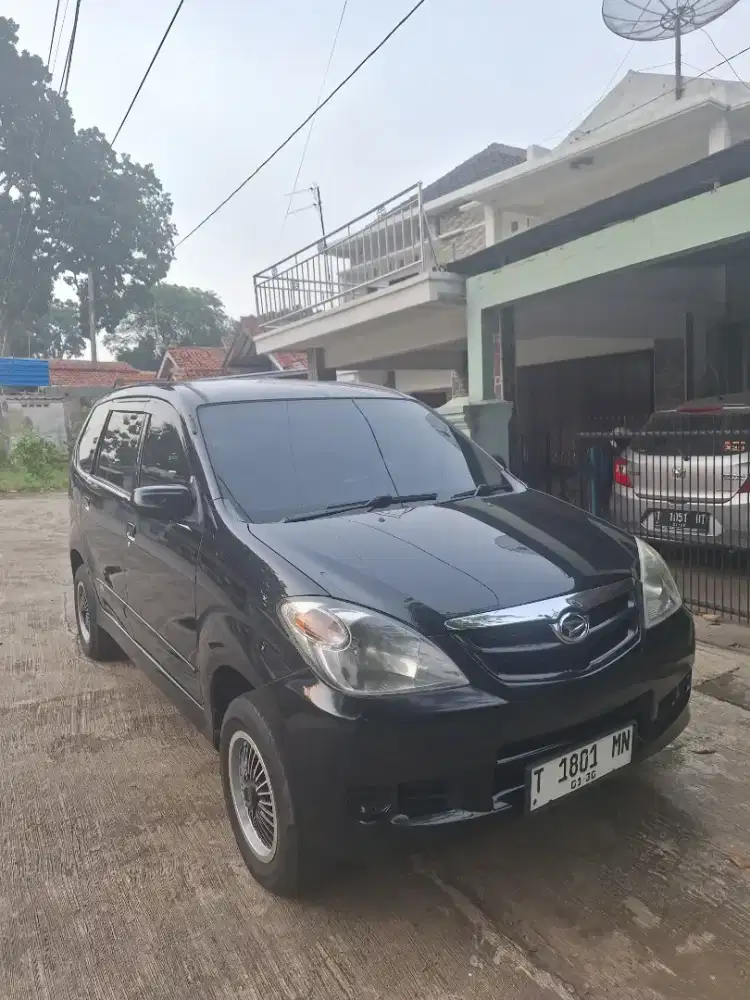 Daihatsu Xenia xi dlx