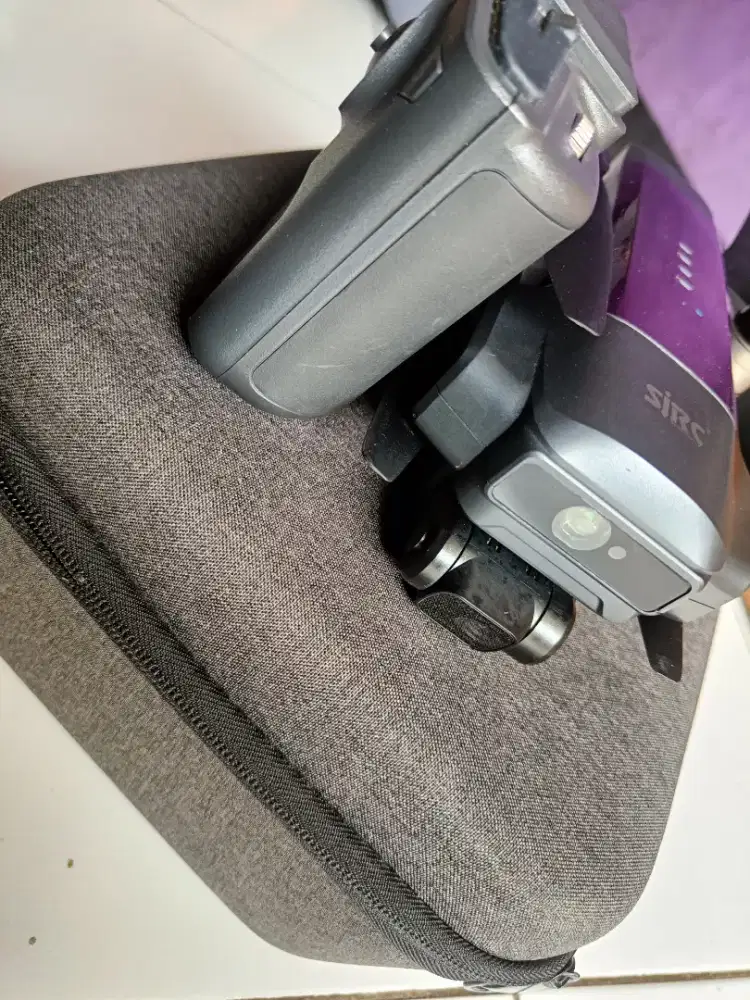 Di jual  Drone sjrc 4k pro 4km butuh