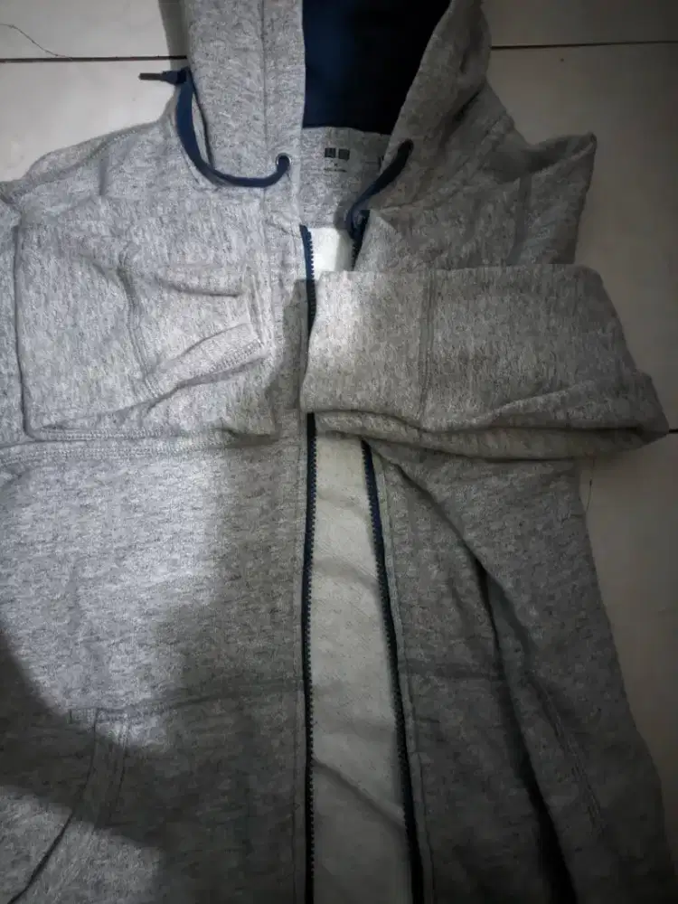Jaket uniqlo size M