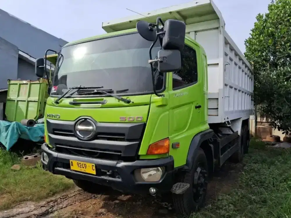 Hino dumptruck euro2