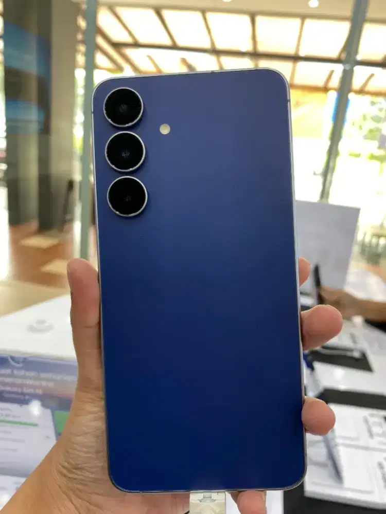 SAMSUNG GALAXY S25 FE