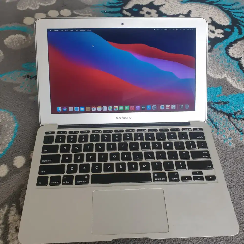Macbook air 11 inch 2014
