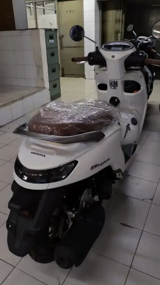 HONDA STYLO 160 ABS WHITE