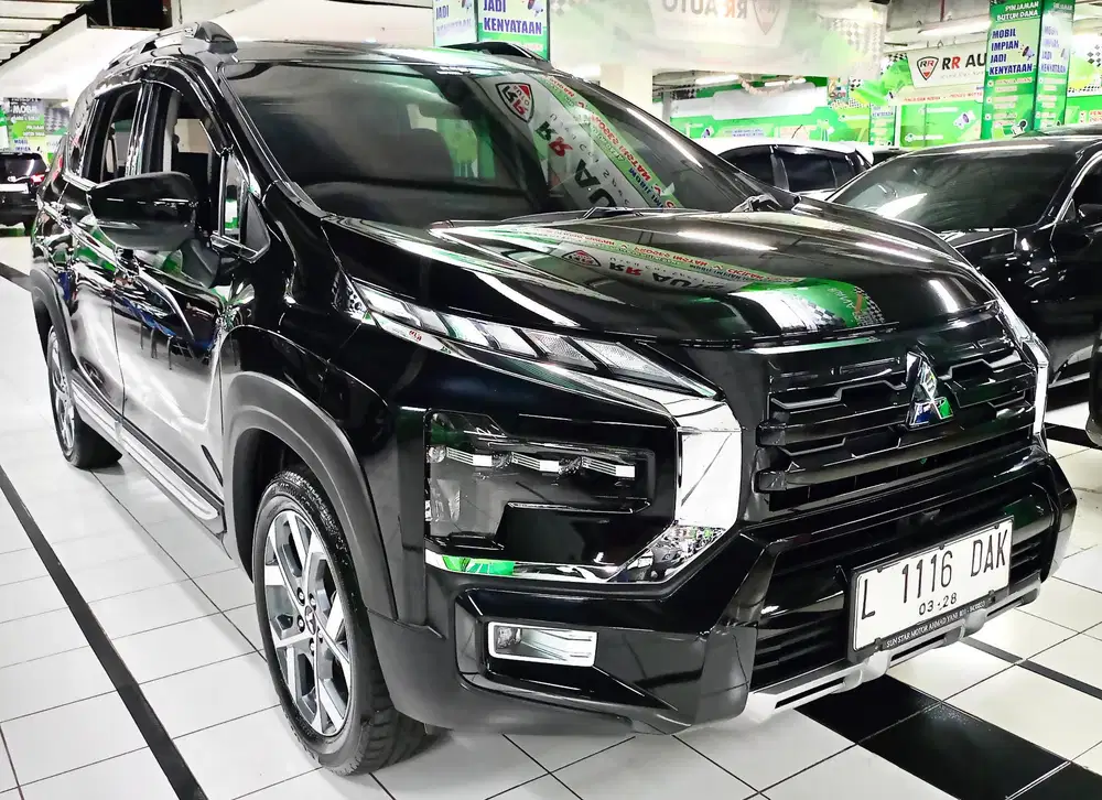 Mitsubishi Xpander / X-pander Cross 1.5 Hitam 2022 PMK 2023 Matic / AT