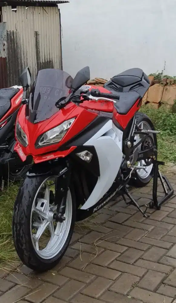 Jual Kawasaki ninja 250cc
