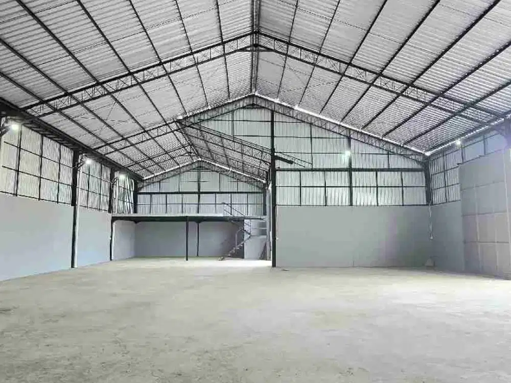 Gudang Bangunan Baru Area Jl By Pass Ngurah Rai Sanur Denpasar Bali