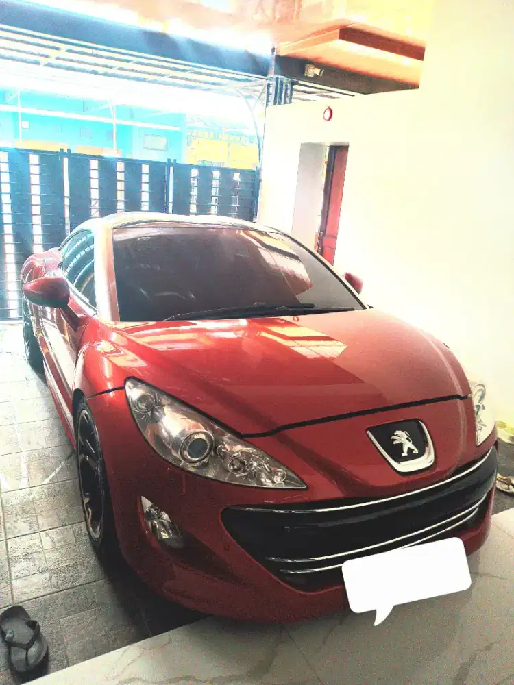Peugeot RCZ 2012 merah metalic