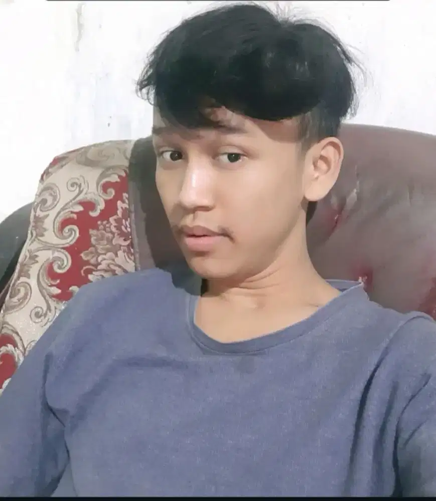 Saya sedang mencari kerjaan apa aja