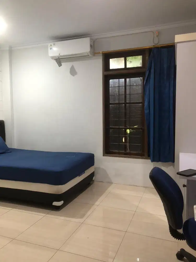 Kos kusus putri AC dekat ugm uny upn uii amikom pakuwon mall