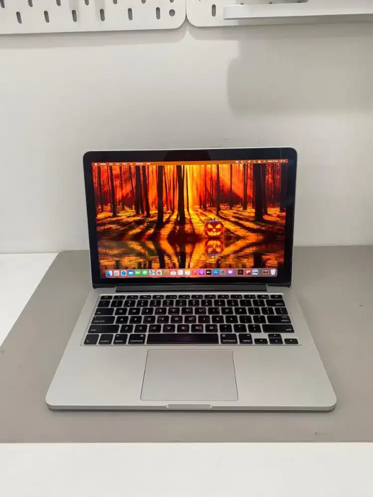 MACBOOK PRO 2015 i5 RAM 8GB SSD 128GB 13INCH