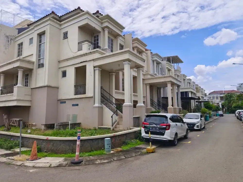 rumah bagus 3lantai di kelapa gading