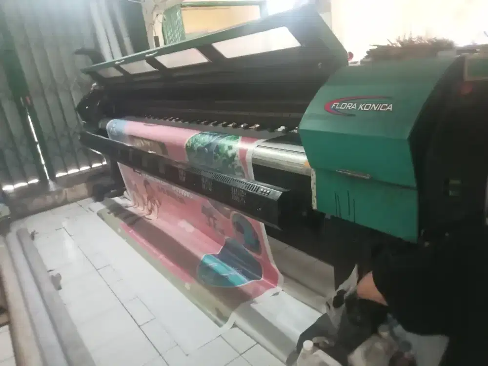 Jual mesin outdoor konika 512i