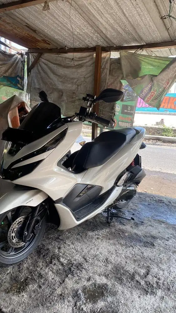 Pcx 2018 ABS warna putih
