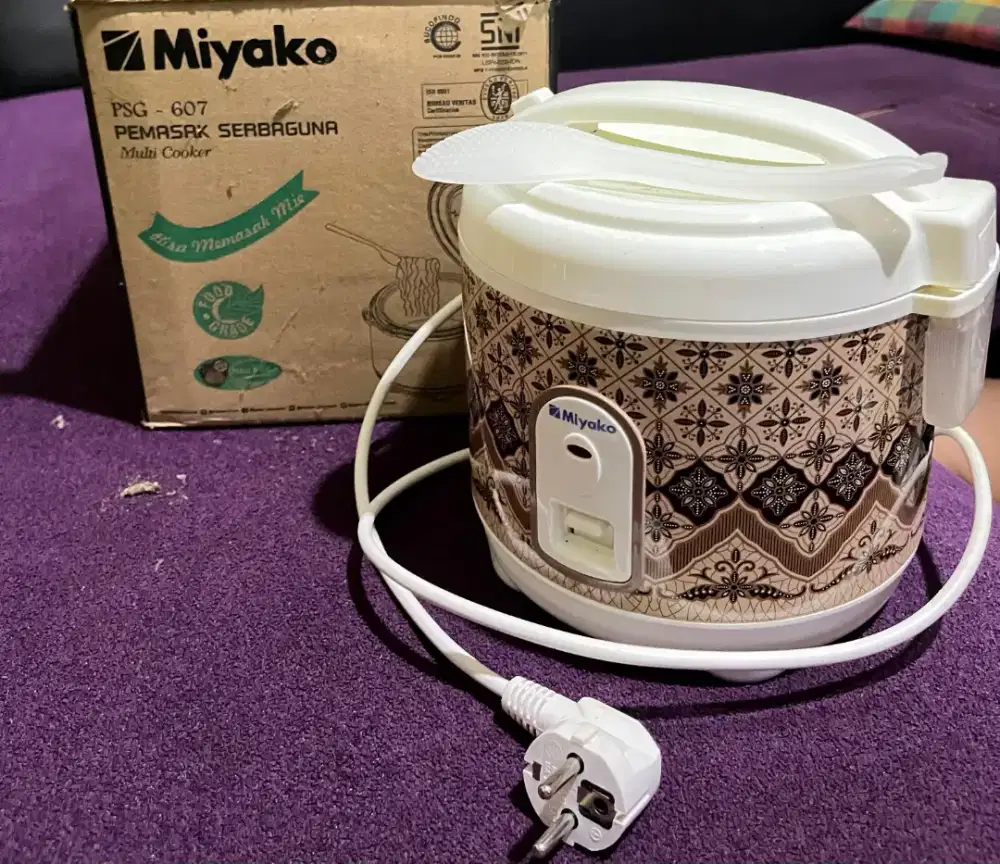 MIYAKO Rice Cooker