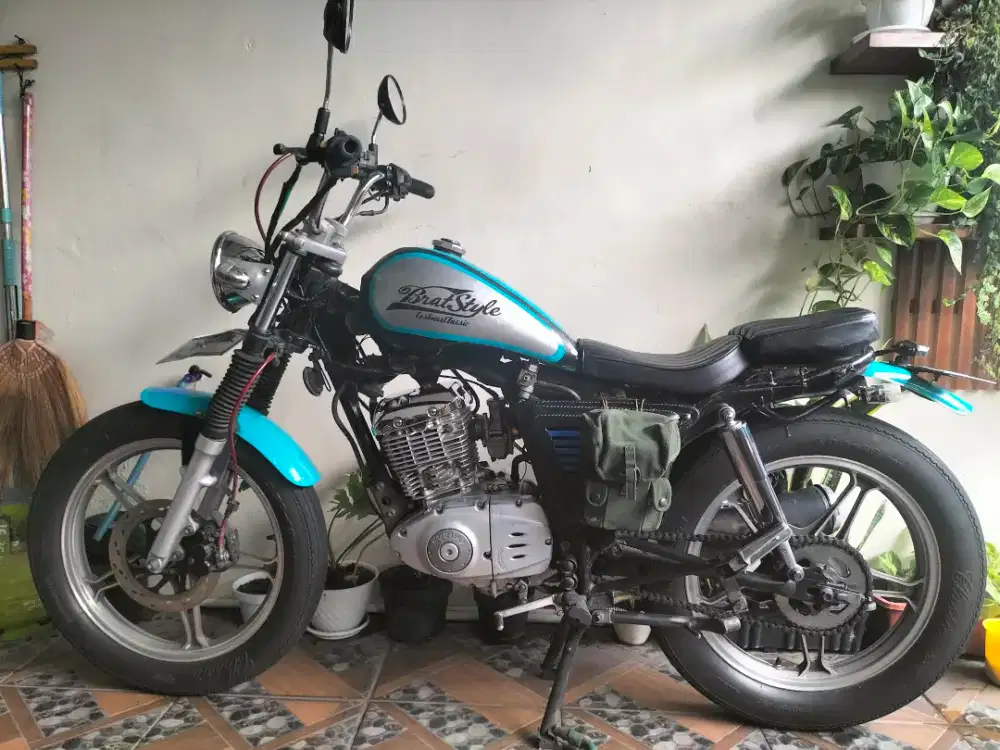 Bismillah.. dijual motor Thunder 2006 modif surat komplit