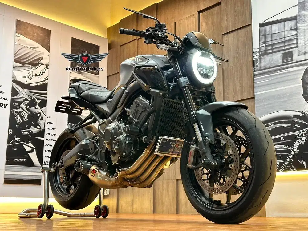 Honda CB 650 Black Edition 2023