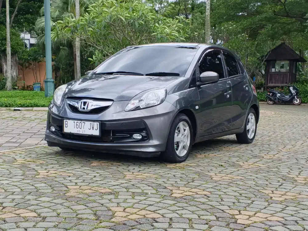 Honda Brio E At tahun 2014