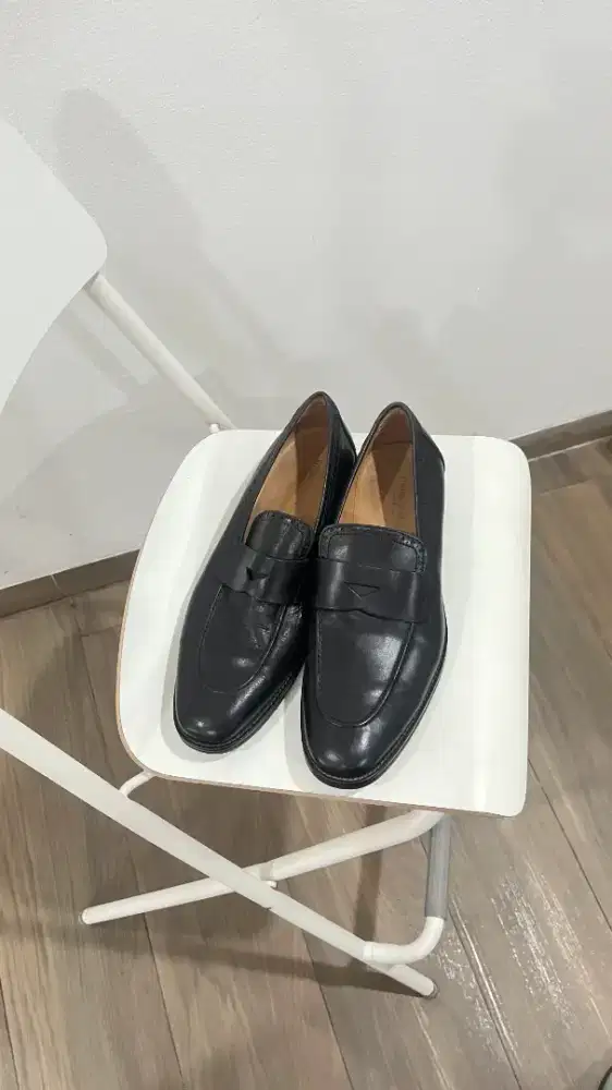 GINOMARIANI SEPATU KULIT BLACK