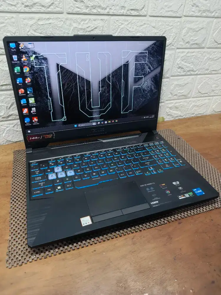 Asus TUF Gaming F15 FX506HF intel Core i5 Gen-11 (16/512gb) RTX 2050