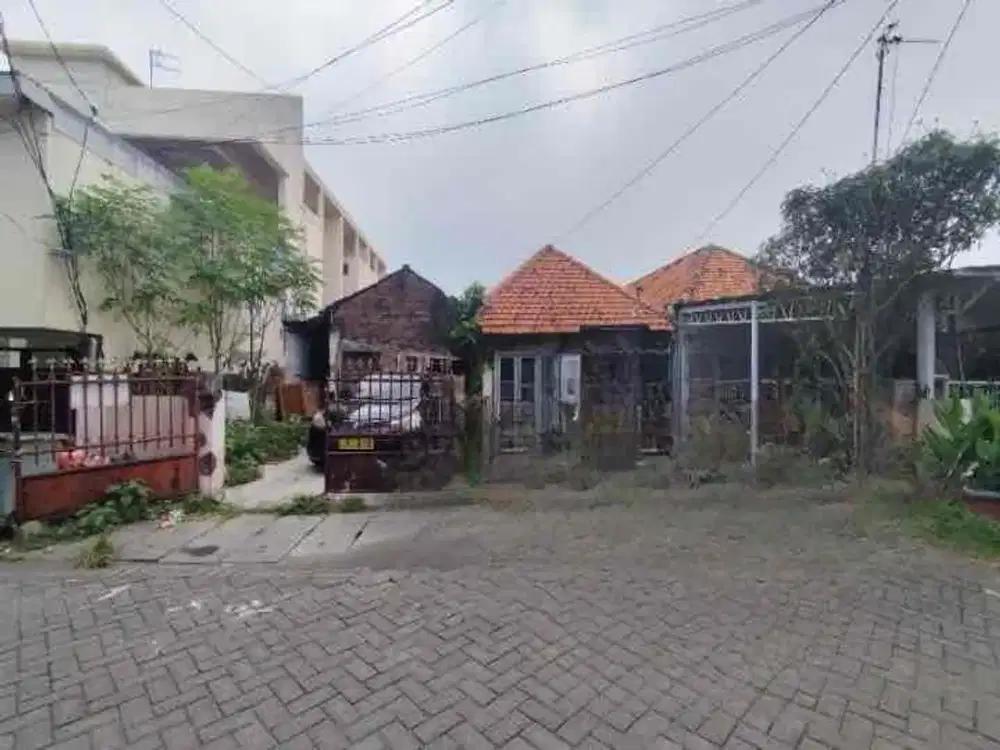 Bagong Ginayan dekat raya ngagel‼️rumah lama hitung tanah lebar 10