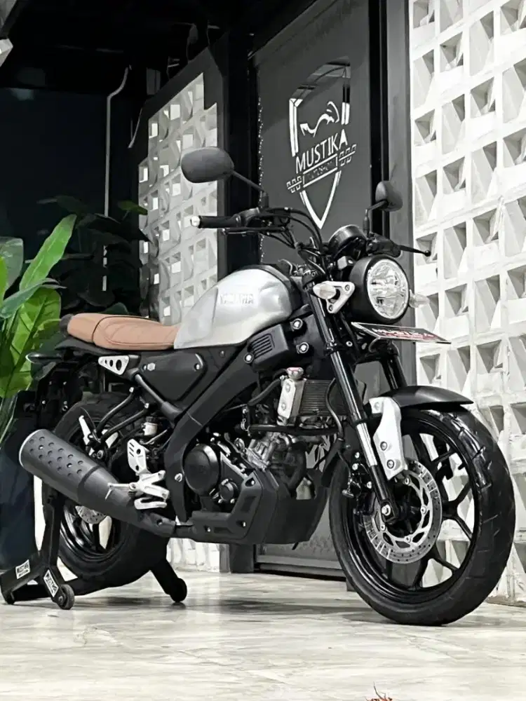 Odo 22rb‼️XSR 155 2020 Silver. DANNY Mustika Motoshop Sulfat