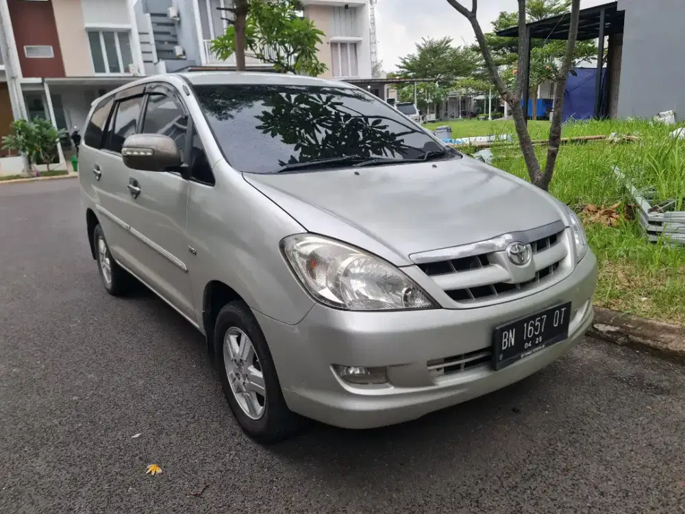 Kijang innova 2006 G manual bensin