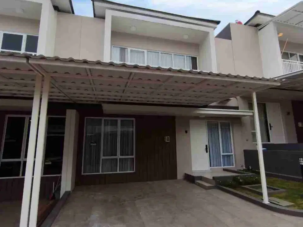 Disewakan Rumah Minimalis 2 Lantai Paramount Village Manyaran