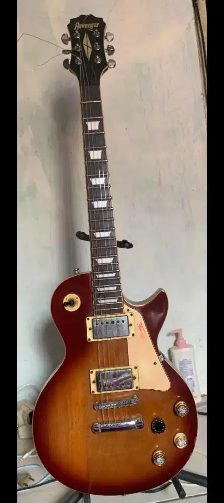 Gitar revenger less paul made in indonesia