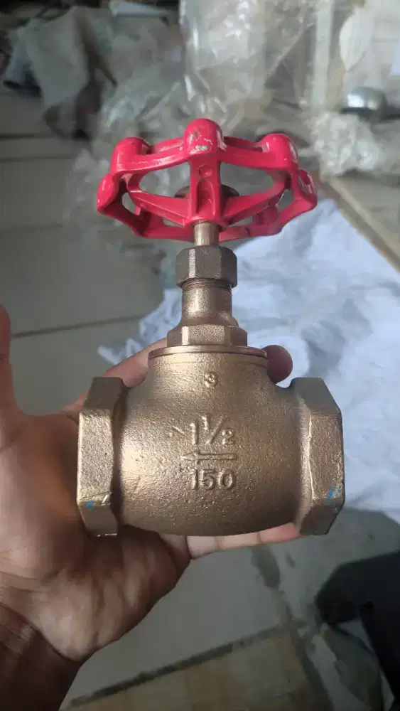 GLOBE VALVE MERK KITZ KUNINGAN 1½ INCH 150 SEKEN REKONDISI