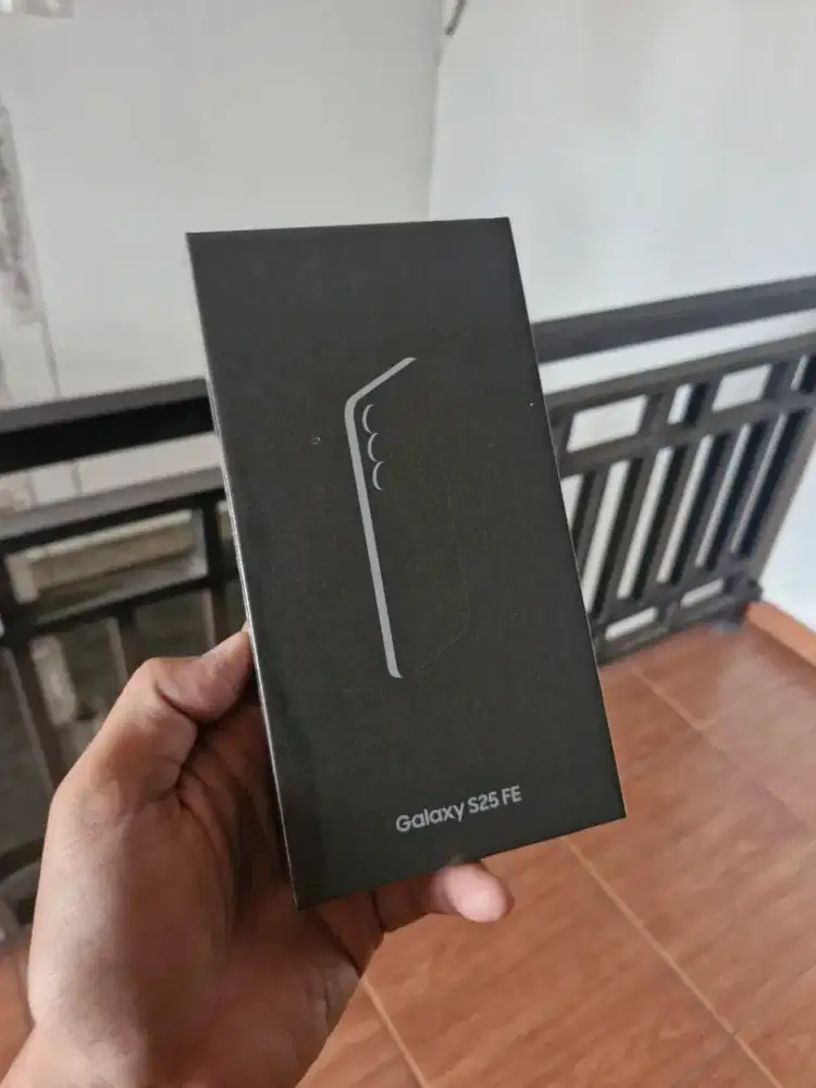 GALAXY S25FE SEIN 8/256 BARU MASIH SEGEL, JUAL CEPAT AJA