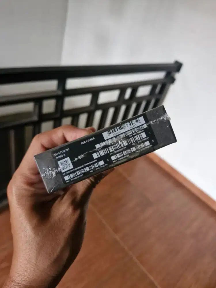 NEW SAMSUNG GALAXY S25FE SEIN 8/256 BARU MASIH SEGEL, JUAL CEPAT AJA
