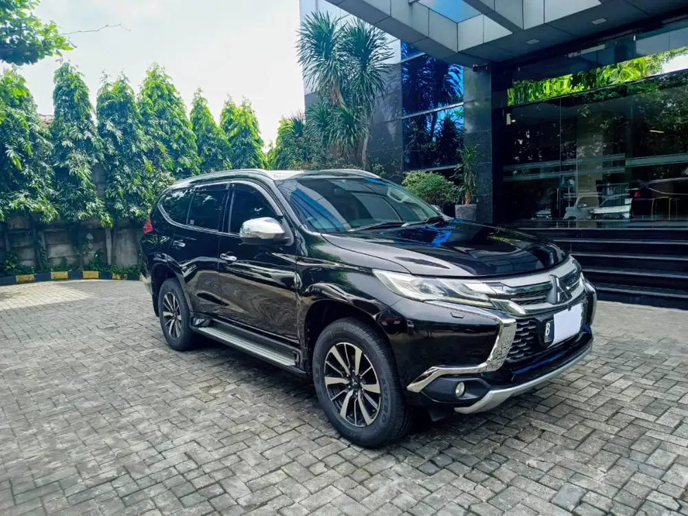 FOR SALE: MITSUBISHI PAJERO SPORT DAKAR 2016