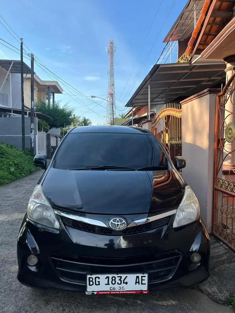 Xenia 2014 Tipe x 1300CC