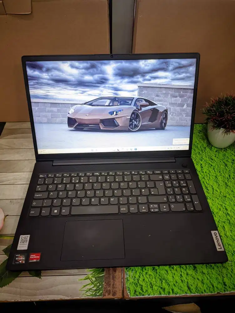 LAPTOP LENOVO V15 ALC RYZEN 5 500U RAM 12 GB SSD 256 + HDD 500GB